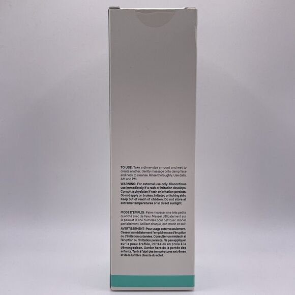 Avon Beyond Glow Hyaluronic Acid + Niacinamide Facial Cleanser 150 ml / 5 fl oz - Picture 6 of 10